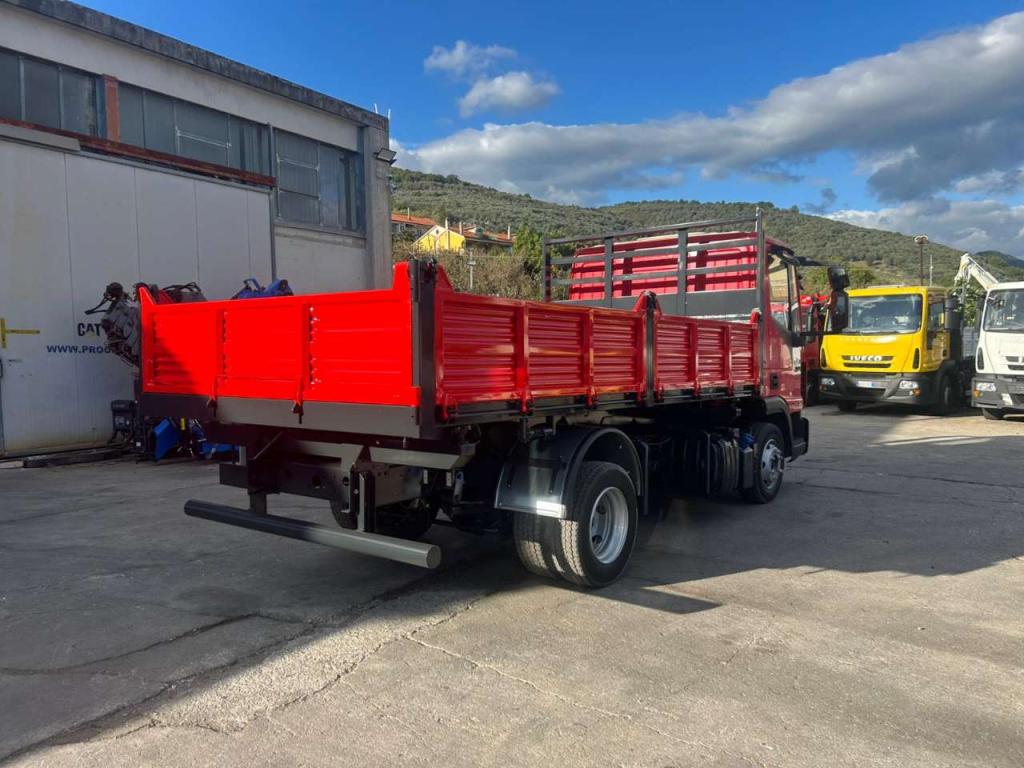 Iveco EUROCARGO 80-190 Photo 12
