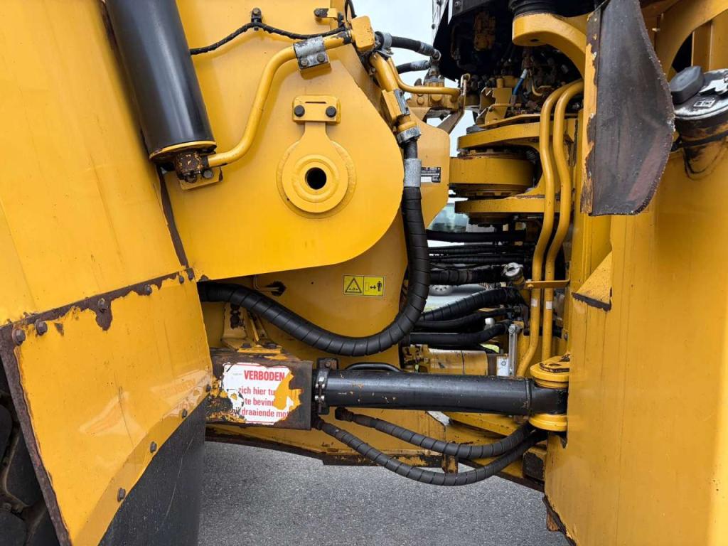 Caterpillar 988K Photo 22