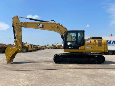 Caterpillar 323D3 en vente par Big Machinery