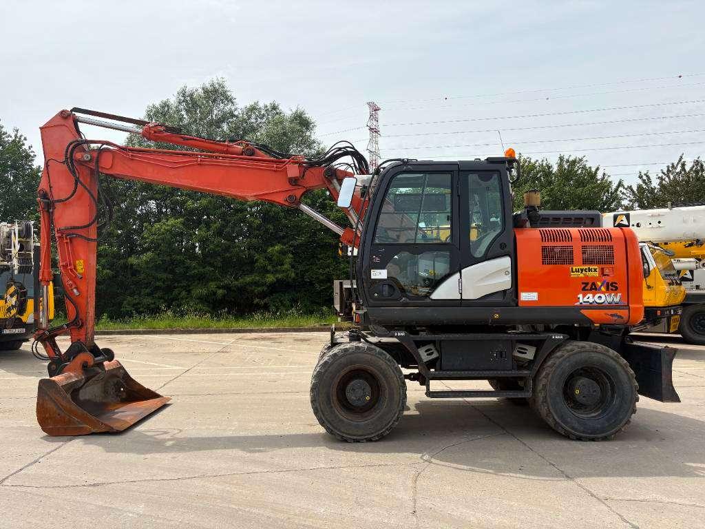 Hitachi ZX 140 W-6 (3 Pieces available) Photo 1