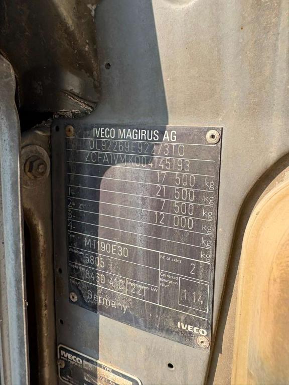 Iveco EUROTECH 190.30 con gru BONFIGLIOLI Photo 8