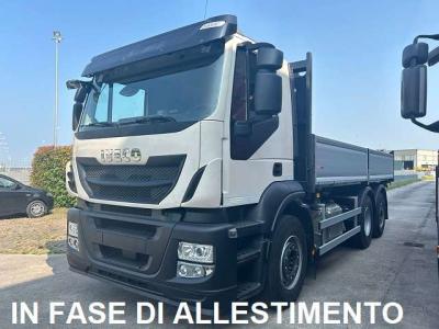 Iveco Stralis AD 260S33 en vente par PSL Autocarri Srl