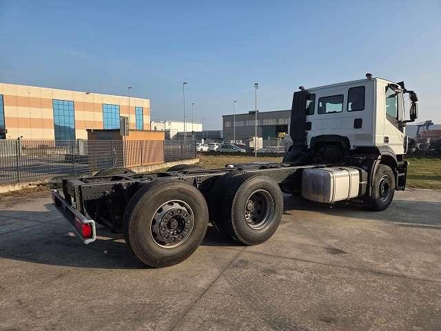 Iveco Stralis AD 260S33 Photo 5