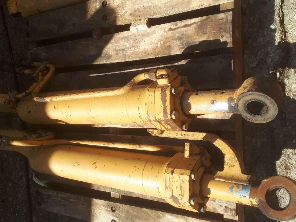 Piston pour Fiat Allis FL14D Photo 1