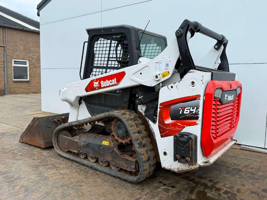 Bobcat T64 - Two-Speed Compact Track Loader Photo 3