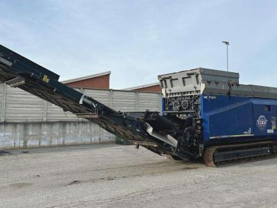 Edge VS420T en vente par Massucco T. Srl