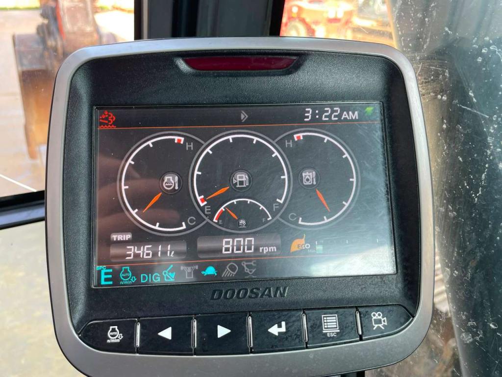 Doosan DX255LC-5 Photo 24
