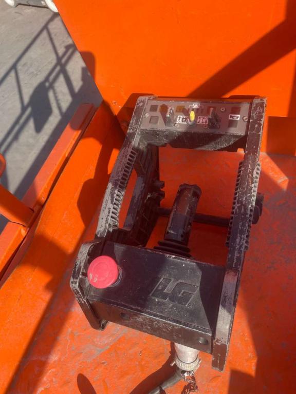 JLG 2032ES Photo 10