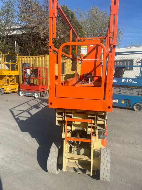 JLG 2032ES Photo 9