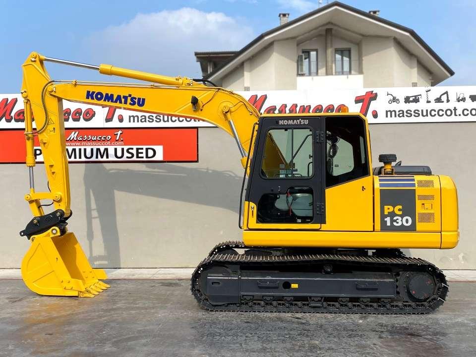 Komatsu PC130-7 Photo 2
