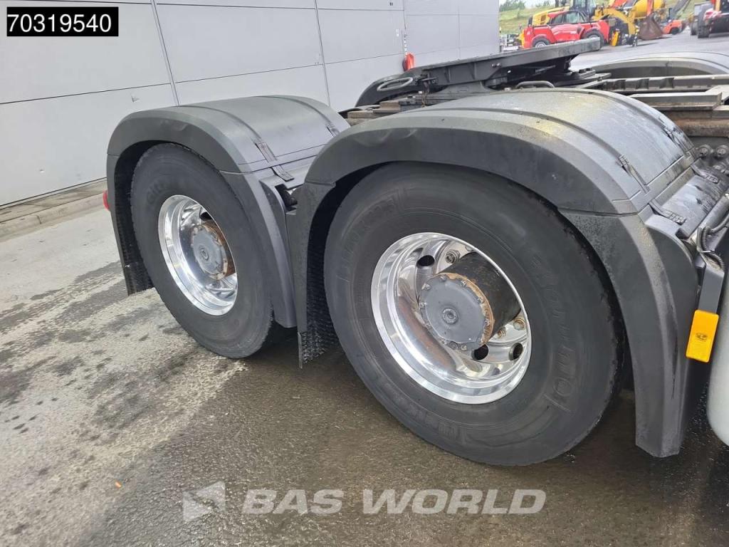 Mercedes-Benz Actros 3363 6X4 NL-Truck BigSpace Retarder 2xTanks Big-Axle Alcoa's Photo 18