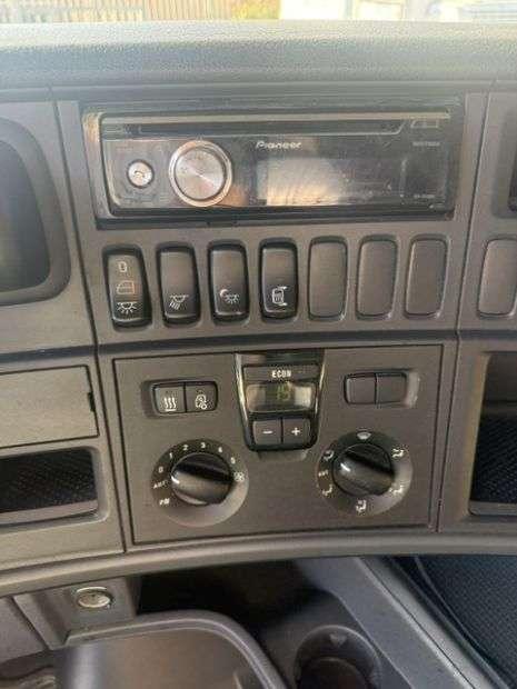 Scania R490 Photo 6