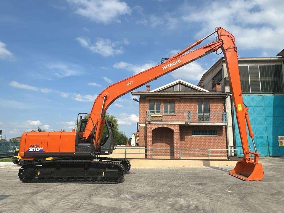 Hitachi ZX210LC-3 SLF Photo 21