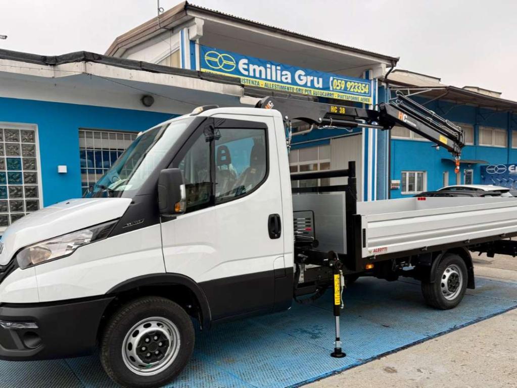 Fiat Iveco 35-140 Photo 5
