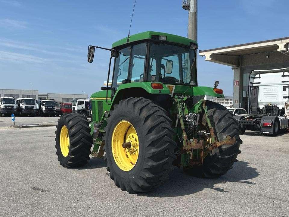 John Deere 7800 4X4 Photo 3