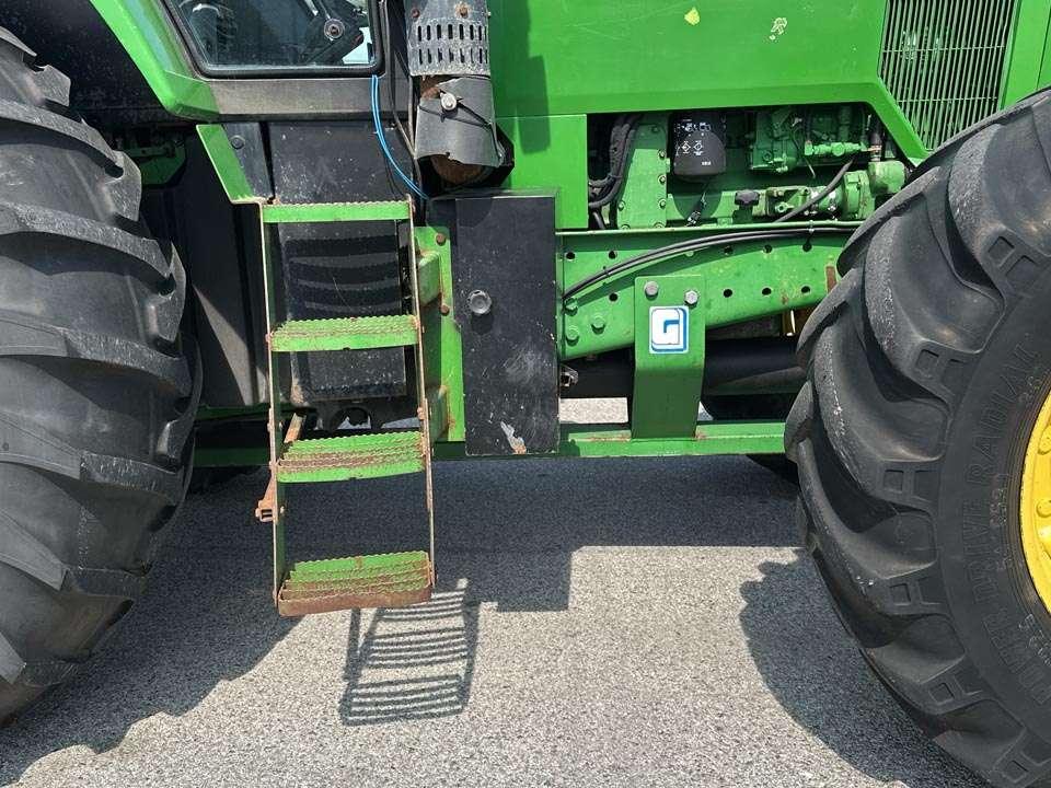 John Deere 7800 4X4 Photo 6