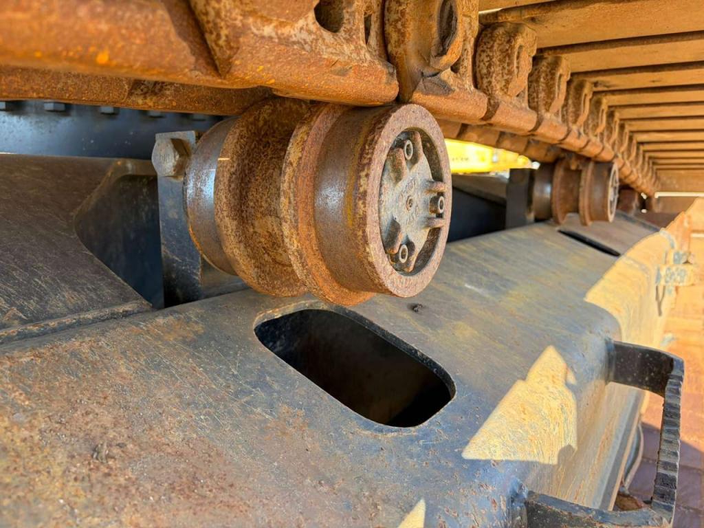 Caterpillar 330 Photo 13