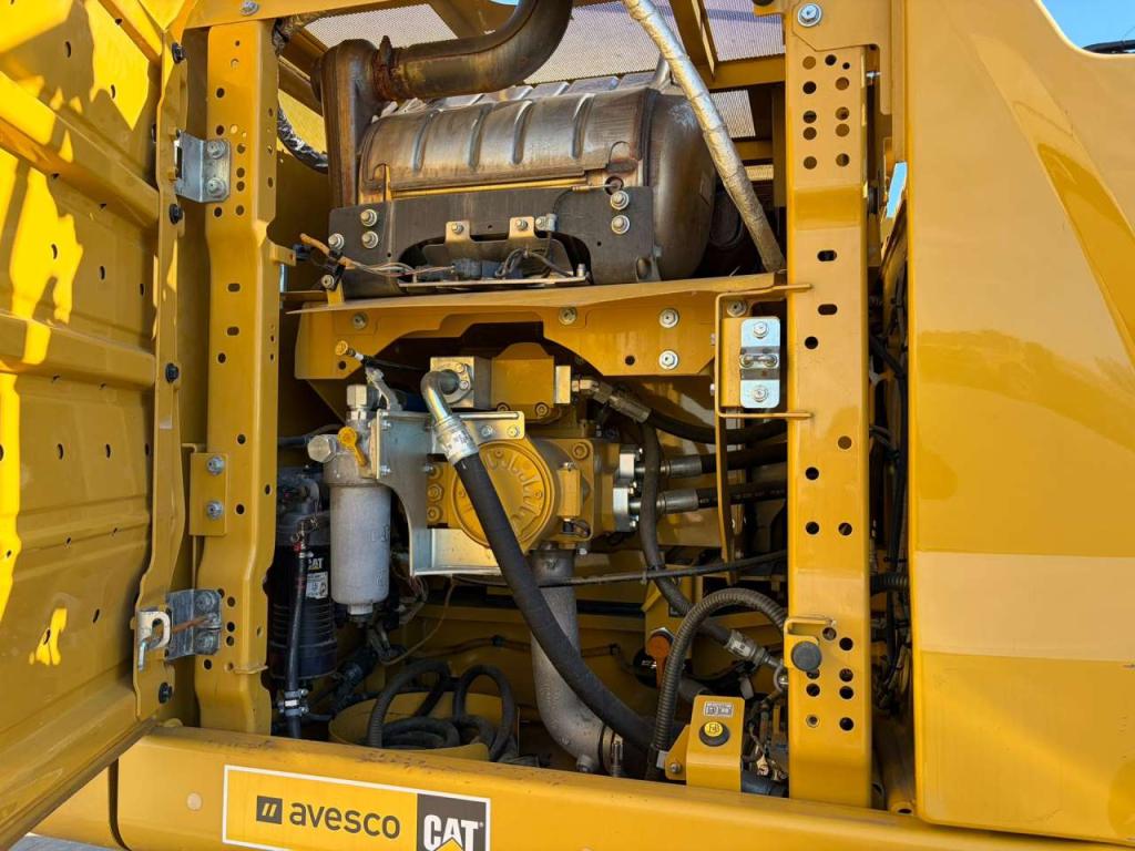 Caterpillar 330 Photo 28