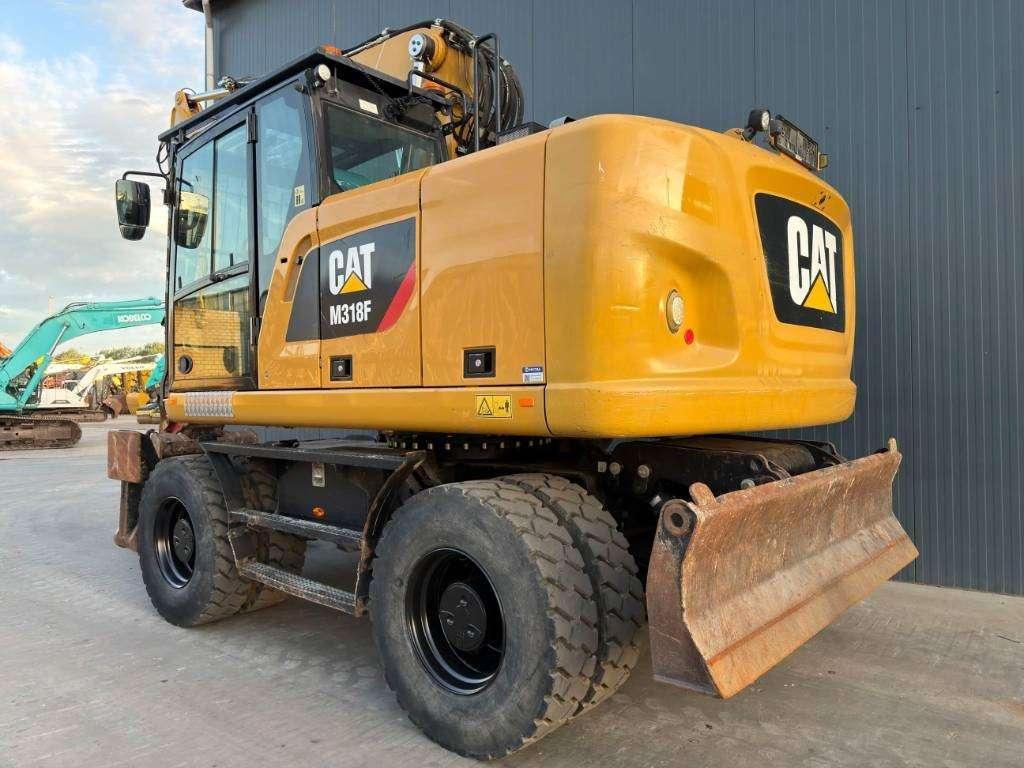 Caterpillar M318F Photo 3