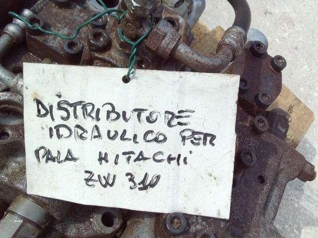 Distributeur hydraulique pour Hitachi ZW310 Photo 6