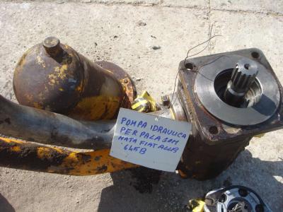 Pompe hydraulique pour Fiat Allis 645B en vente par OLM 90 Srl