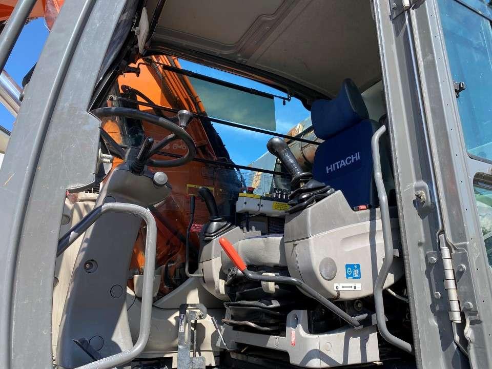 Hitachi ZX170PRR Photo 6