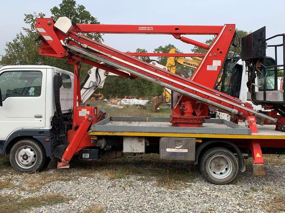 Socage 20-9 su Nissan CAB STAR Photo 1