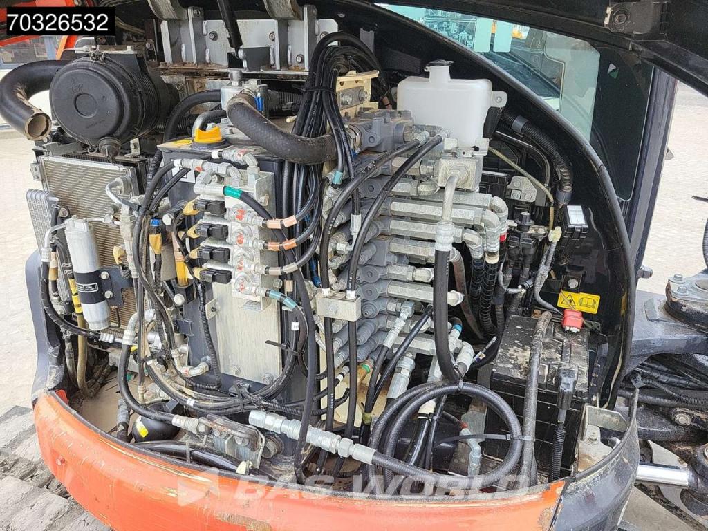 Kubota U50-5 A/C - 3 Buckets Photo 29