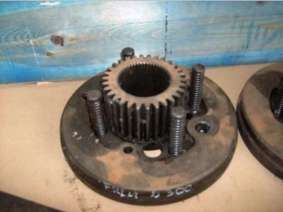 Frein pour Caterpillar D300D en vente par CERVETTI TRACTOR Srl