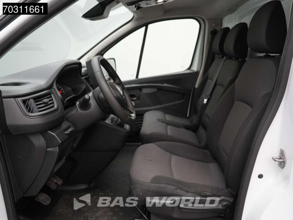 Renault Trafic 130pk L2H1 Navi LED Airco Cruise Camera Parkeersensoren Euro6 L2 Airco Cruise control Photo 17