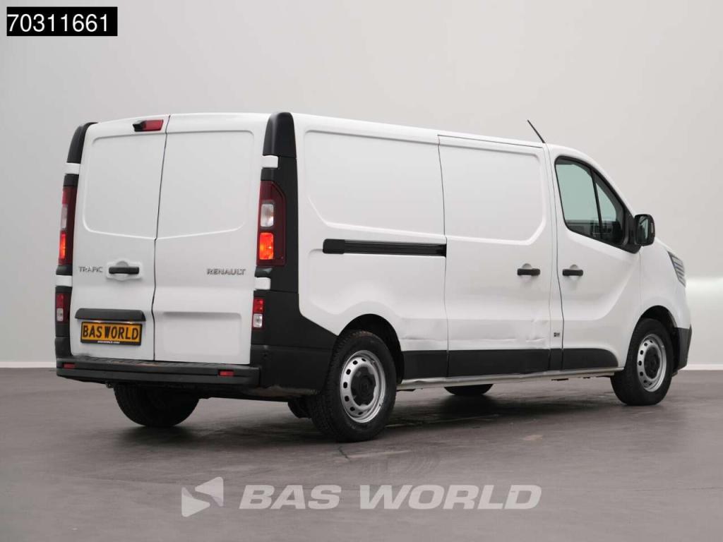 Renault Trafic 130pk L2H1 Navi LED Airco Cruise Camera Parkeersensoren Euro6 L2 Airco Cruise control Photo 2
