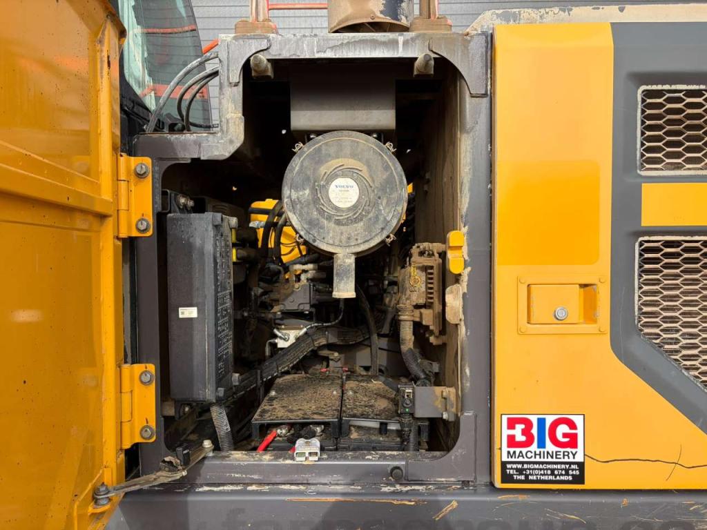 Volvo EC220EL Photo 30