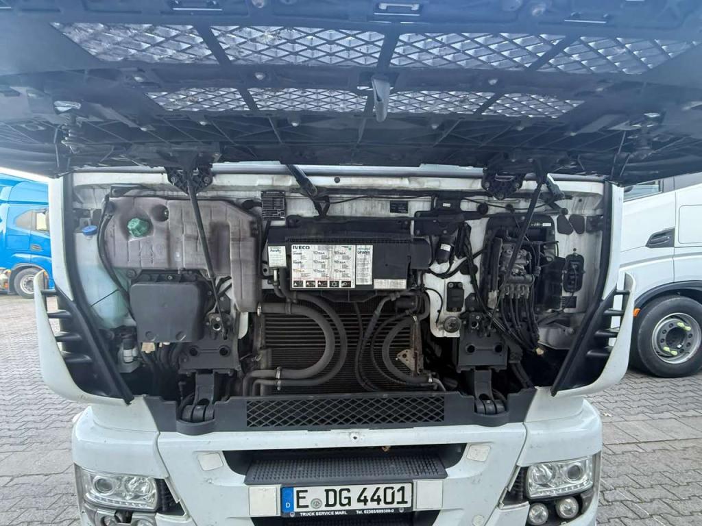 Iveco HI-WAY 480 Photo 8