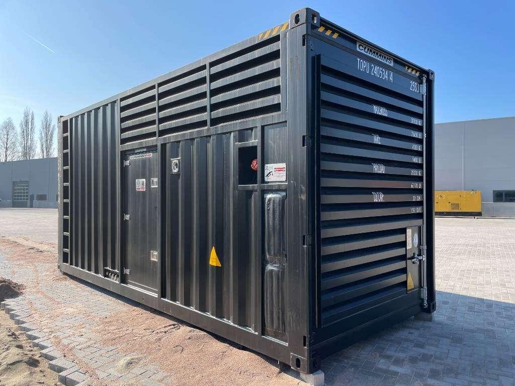 Cummins KTA38-G5 - 1100 kVA Generator - DPX-18815 Photo 4