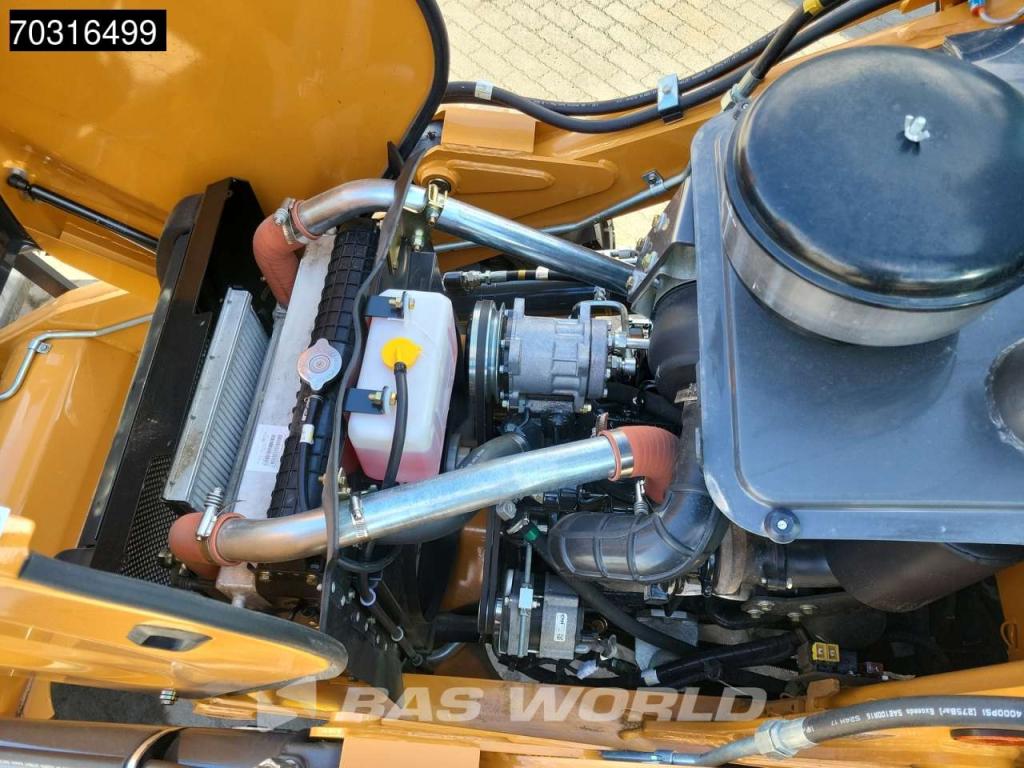 Case 570SV Photo 24