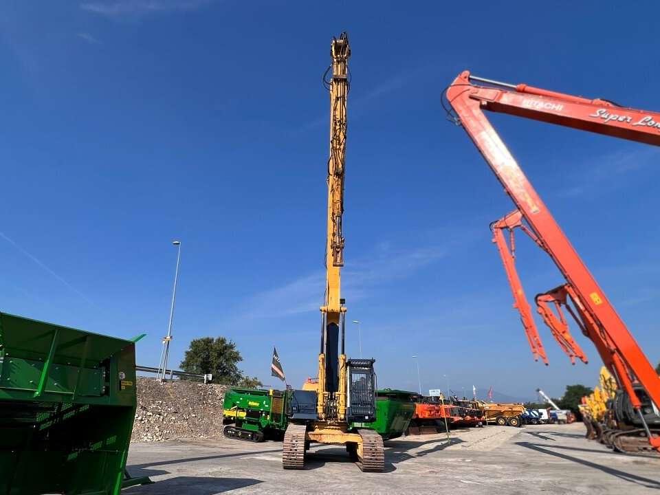 Komatsu PC400-LC Photo 14