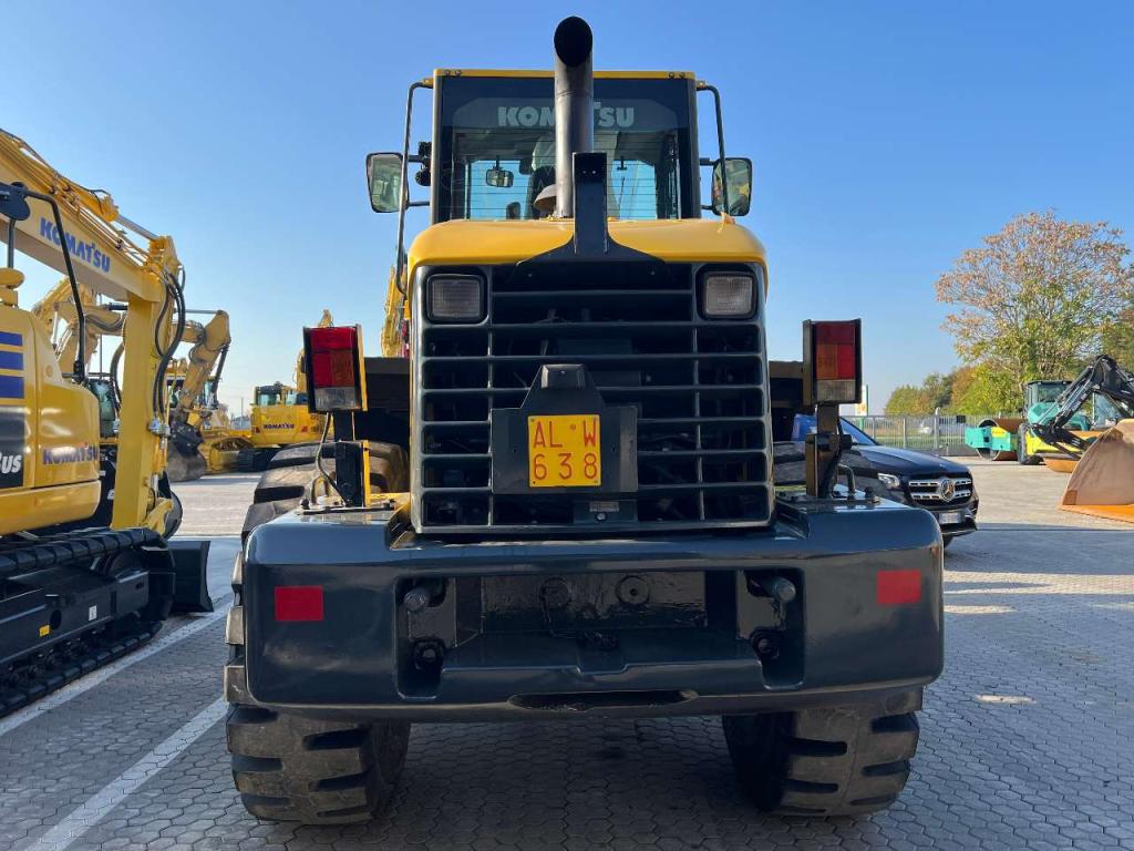 Komatsu WA250PZ-6 Photo 7