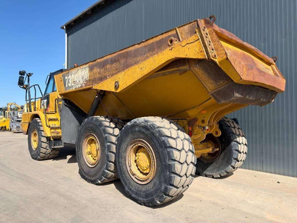 Caterpillar 730C2 Photo 10