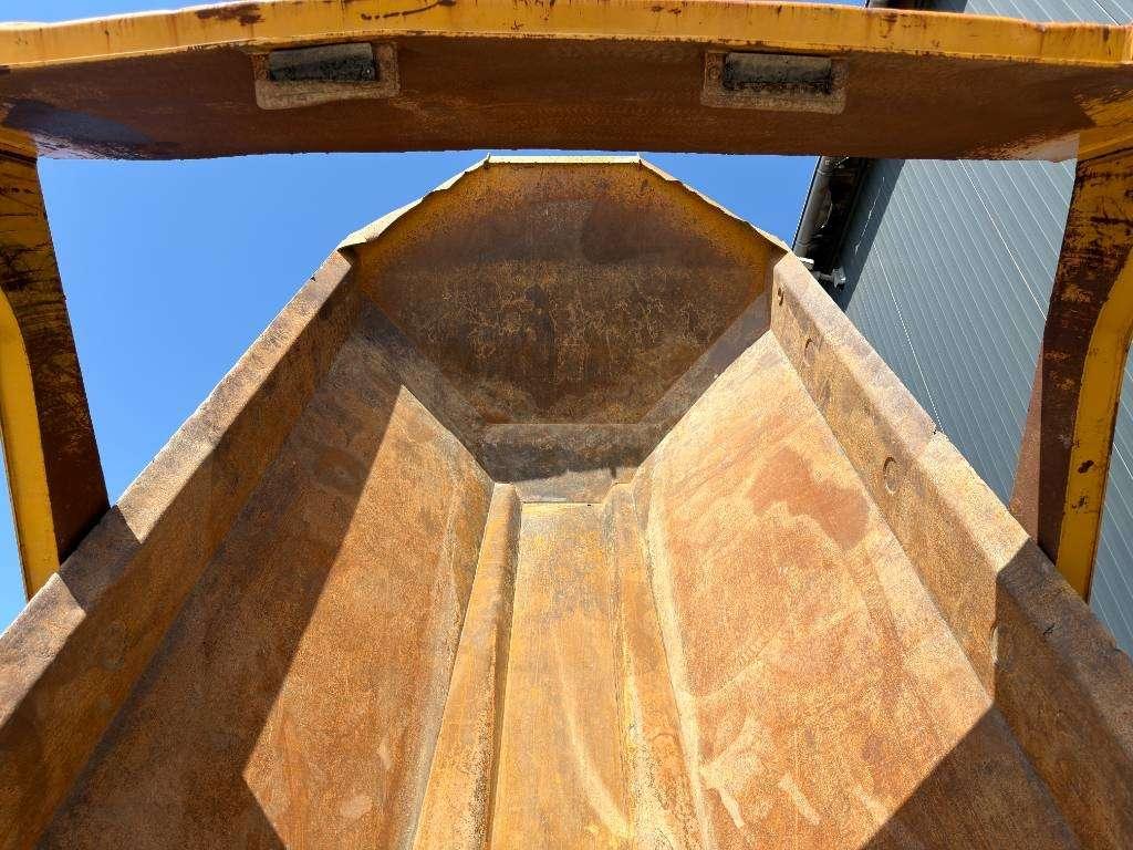 Caterpillar 730C2 Photo 5