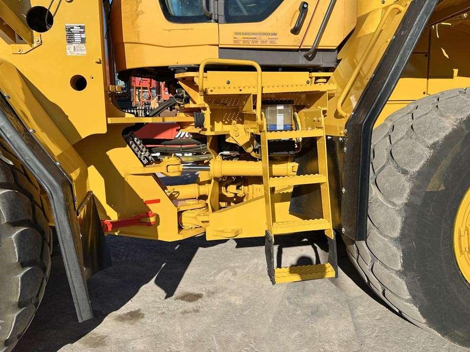 Volvo L180FHL Photo 5