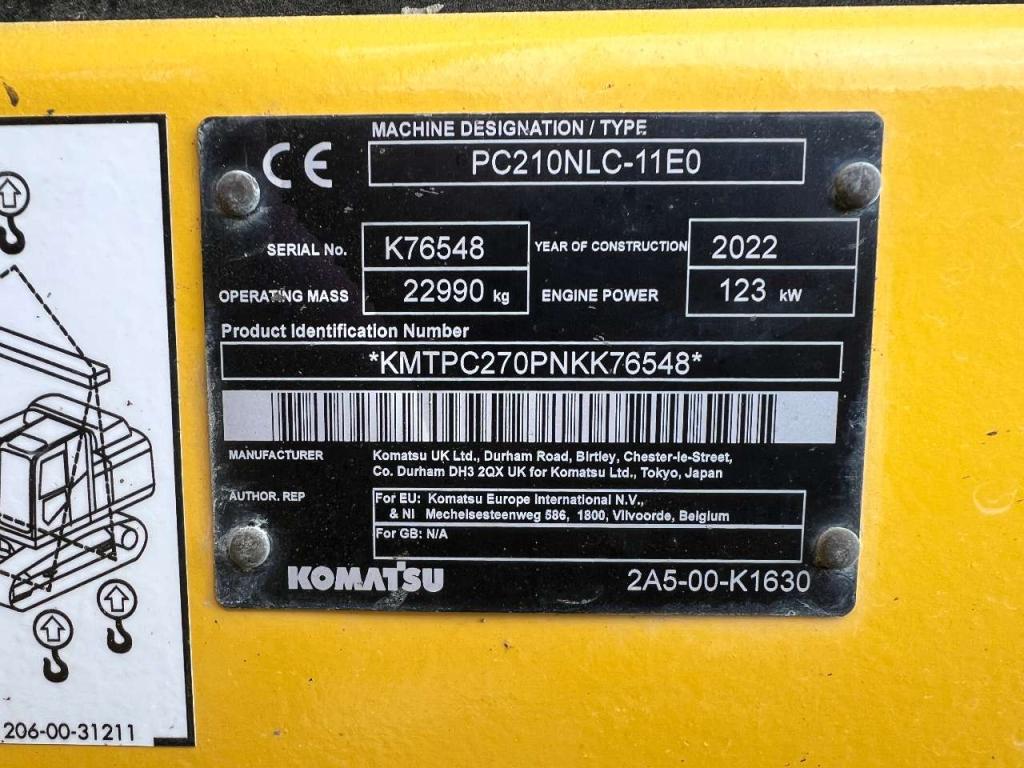 Komatsu PC210NLC-11E0 Photo 2