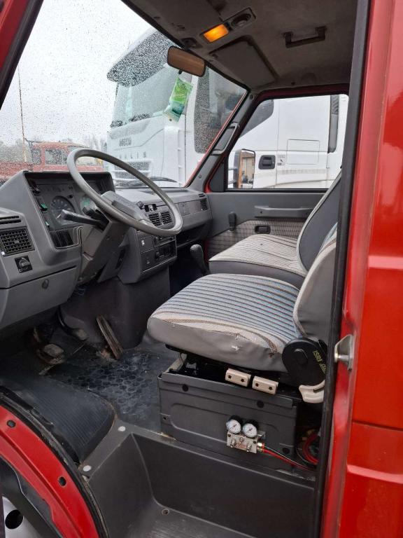 Iveco DAILY 35.10 Photo 8