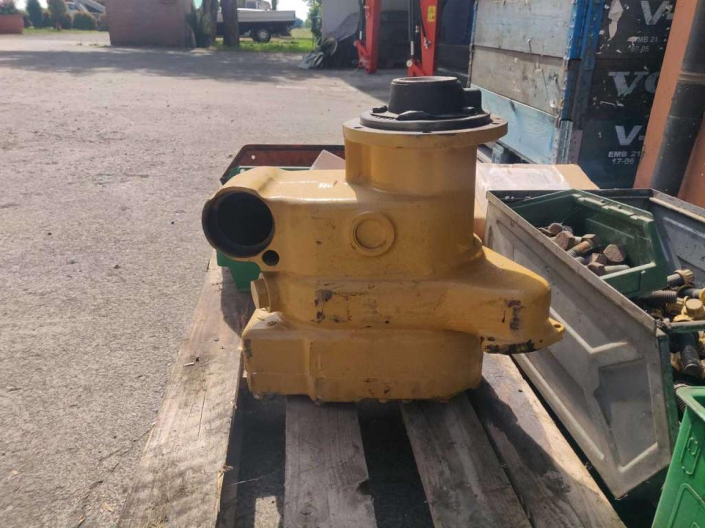 Pompe à huile de moteur pour Caterpillar D398B Photo 1