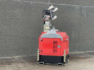 Towerlight HYDRO POWER CUBE LED en vente par Machinery Resale