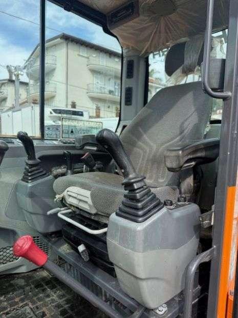 Doosan DX62R Photo 6