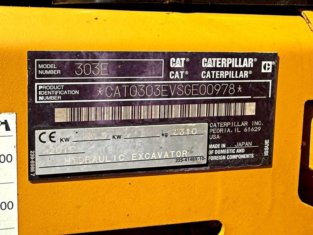 Caterpillar 303ECR Photo 16