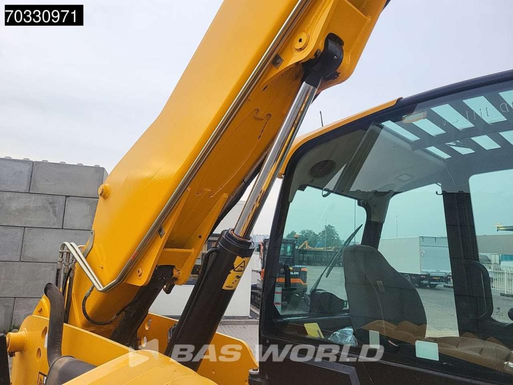 JCB 535-125 Sway Photo 21