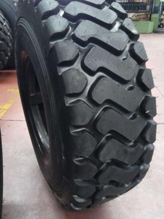 Michelin 20.5R25 Photo 7