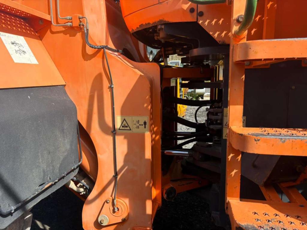 Doosan DL450 Photo 12