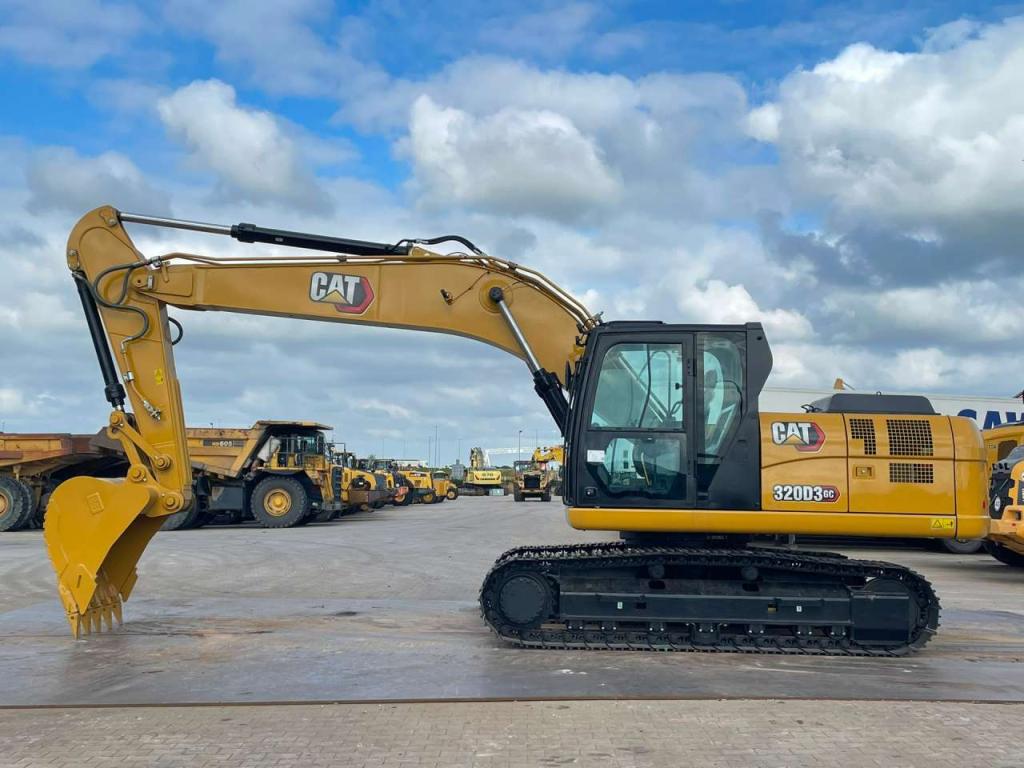 Caterpillar 320D3 GC Photo 1